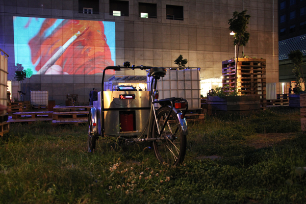 projector-bike-01.jpg
