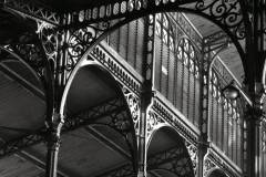 fer-structure-baltard-1968-ateliersrobertdoisneau.jpg
