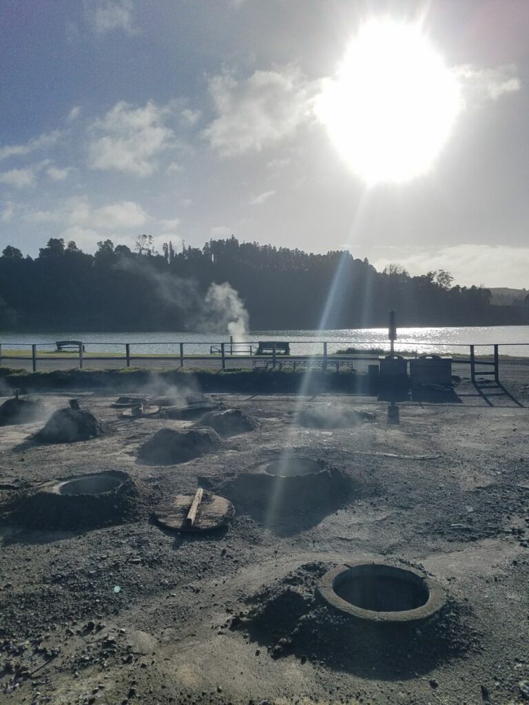 Furnas - cuisson des cabezos à la chaleur du volcan